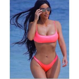 Triangl Mylos Pink Pop Luna Metallic Bikini Swimsuit Size M/S